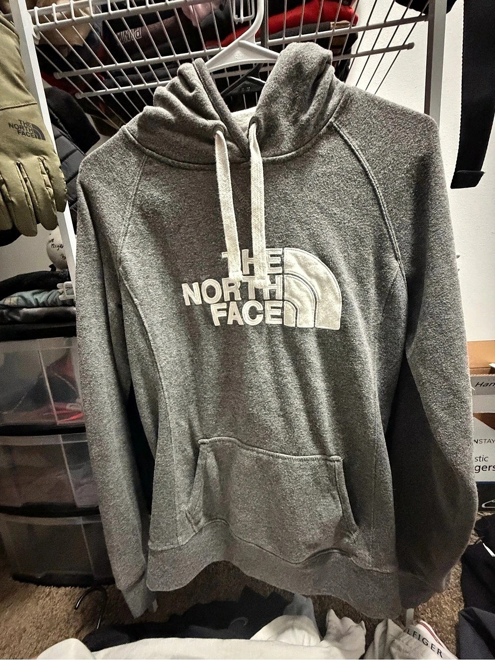 The North Face Women's Half Dome Pullover Hoodie Gray